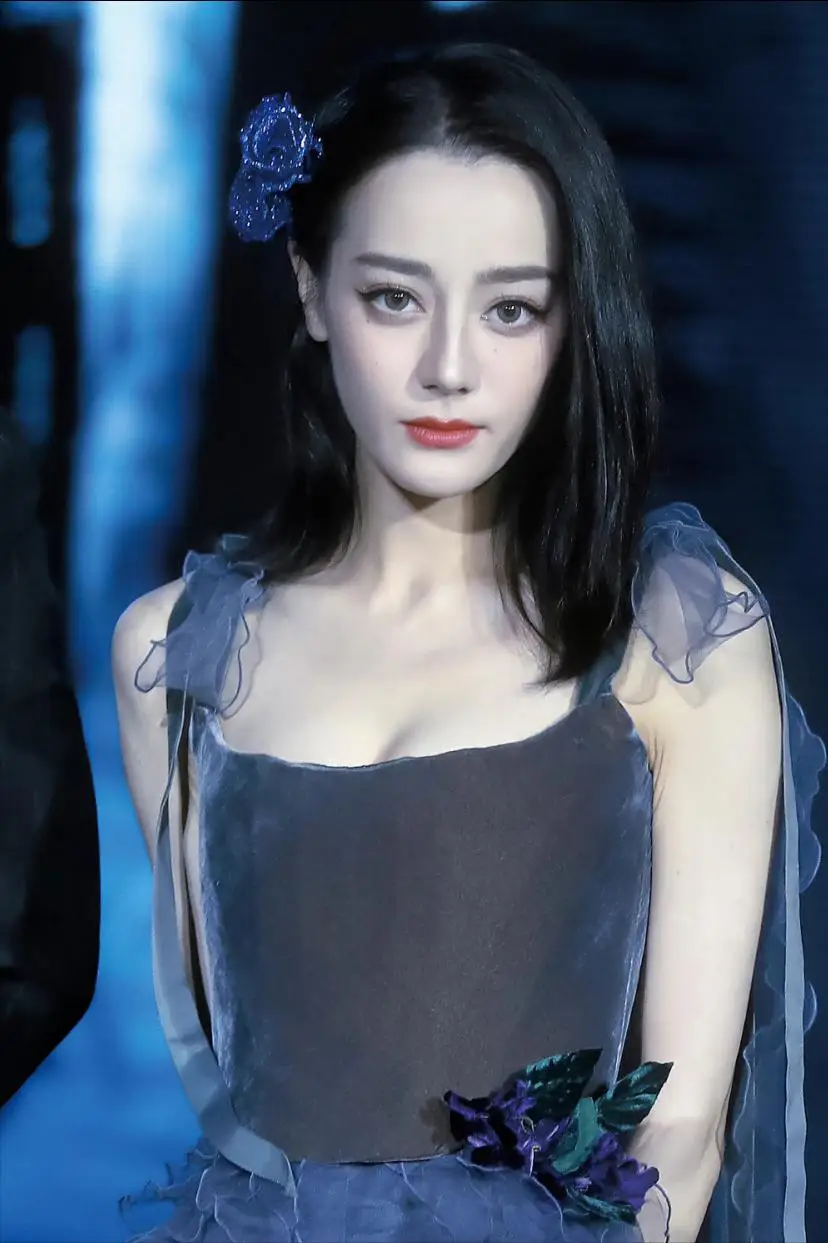 女明星照片最美照片_杨幂内娱颜值核武器_迪丽热巴2025演技